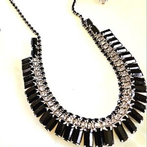 Exquisite mid century necklace chocker with black glass baguettes and rhinestone